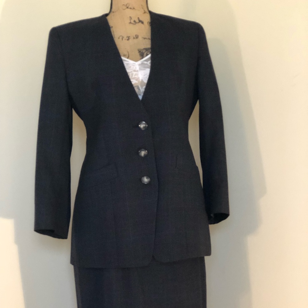 Vtg 2pc Plaid Skirt Business Suit Plaid Gray Sz 6